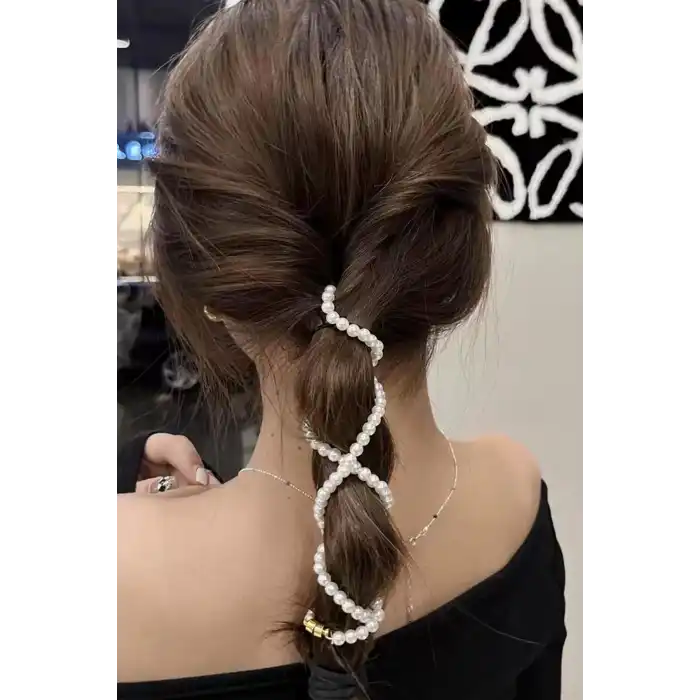 Beyaz Renk İnci Detaylı Saç Aksesuarı