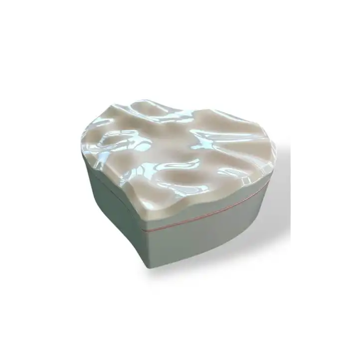 Beyaz Renk Kalp Figürlü Aynalı Takı Organizeri