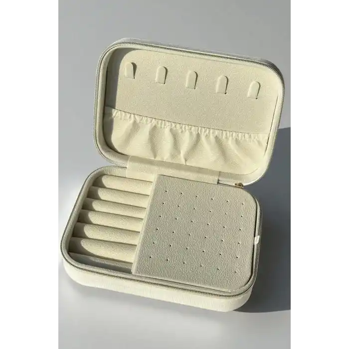 Beyaz Renk Süet Takı Organizeri