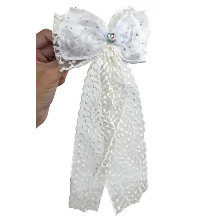 Beyaz Ve Krem Renk Taş Detaylı Kurdele Otomat Toka