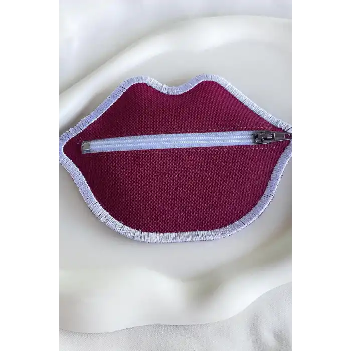 Bordo Renk Dudak Detaylı Kadın Cüzdan