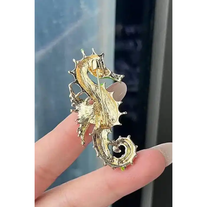 Deniz Atı Figürlü Broş