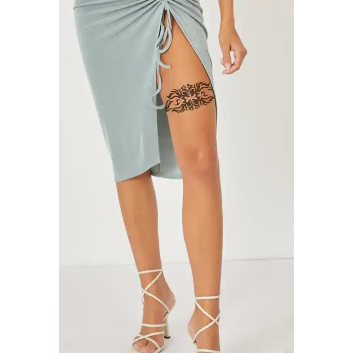 Geçici Bel ve Bacak Dövme Tattoo