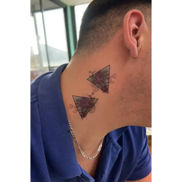 Geçici Çiçek Figürlü Dövme Tatto