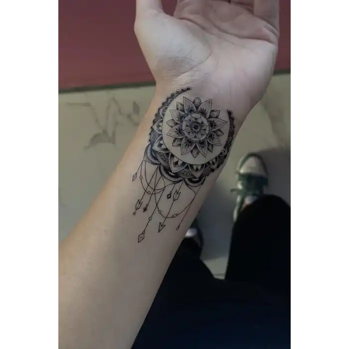 Geçici Düş Kapanı Figürlü Dövme Tattoo