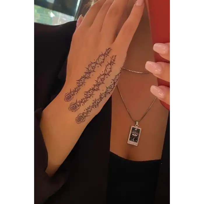 Geçici Gül Figürlü Dövme Tatto