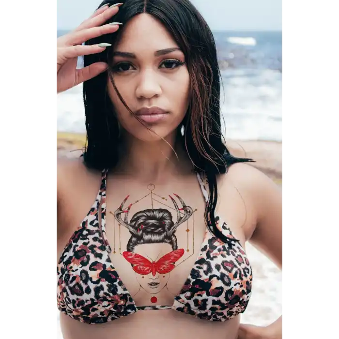 Geçici Kadın ve Kelebek Modelli Dövme Tattoo