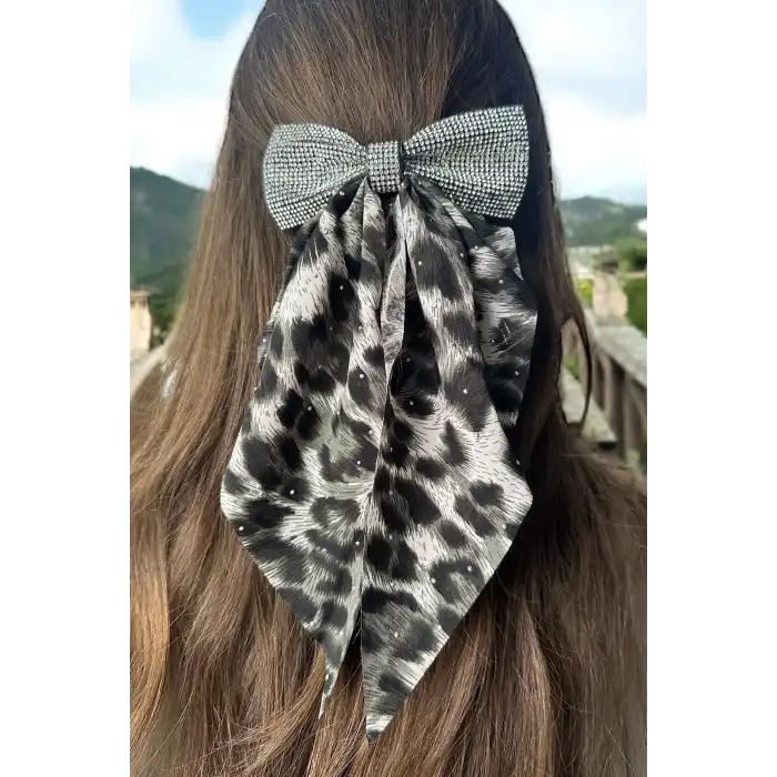 Gri Renk Leopar Desenli Taş Detaylı Otomat Toka