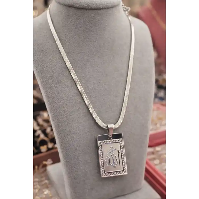 Gümüş Renk Allah Yazılı Çelik Kolye