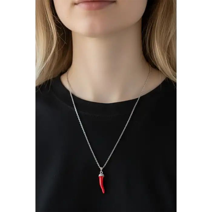 Gümüş Renk Biber Figürlü Çelik Şans Kolyesi