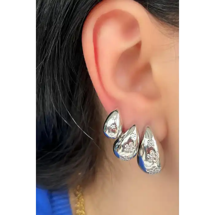 Gümüş Renk Bottaga Figürlü Çiçek Detaylı VİP 3lü YSX Küpe Set