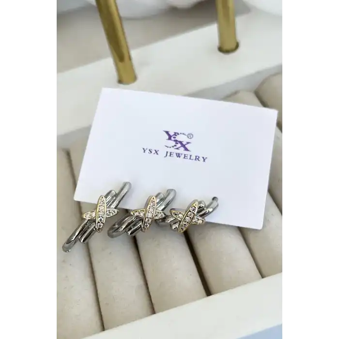 Gümüş Renk Çarpı Detaylı VİP 3lü YSX Küpe Set