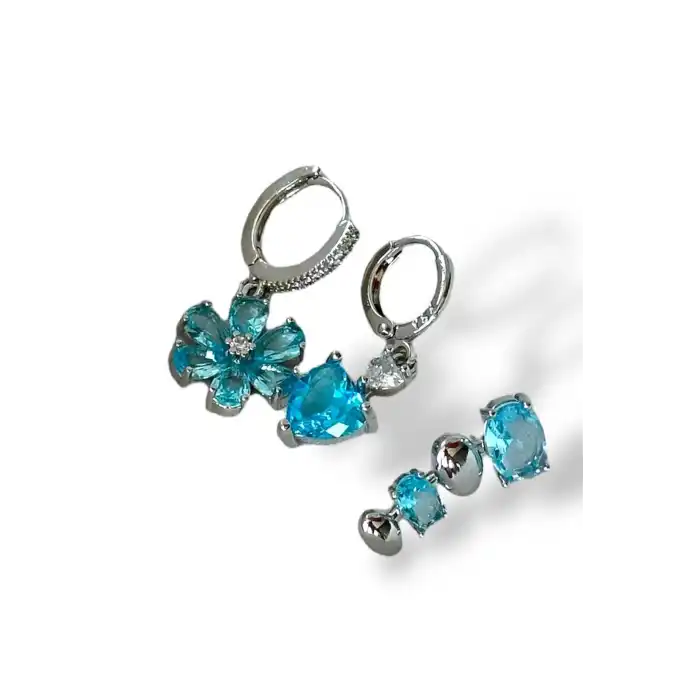 Gümüş Renk Çiçek Figürlü Mavi Taş Detaylı VİP 3lü YSX Küpe Set