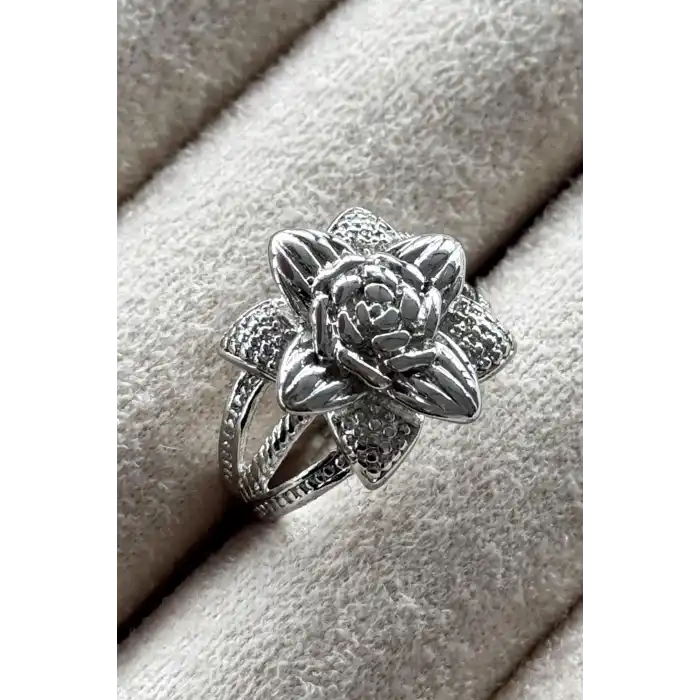 Gümüş Renk Çiçek Figürlü Metal Ayarlanabilir Yüzük