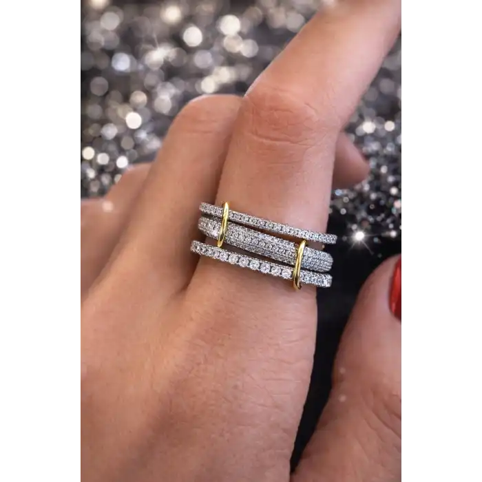 Gümüş Renk Çoklu Halka Detaylı Taşlı Yüzük