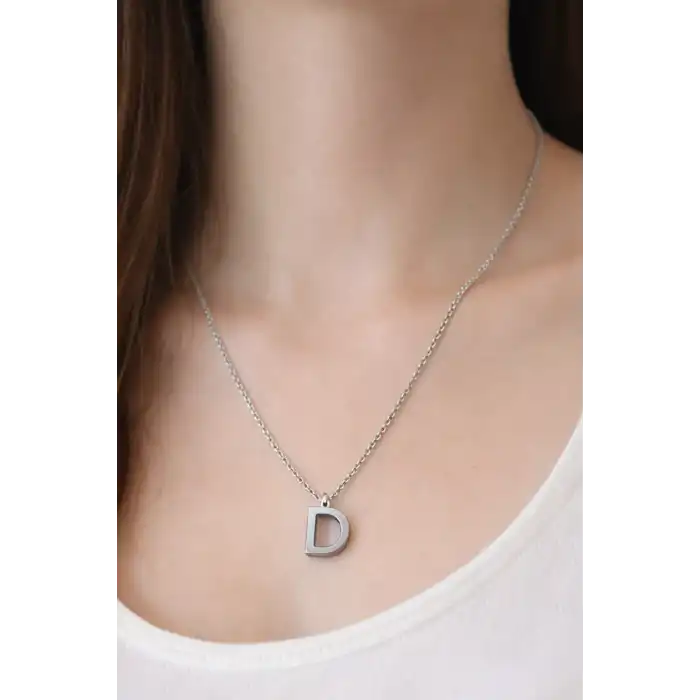 Gümüş Renk D Harf Çelik Kolye