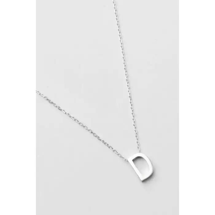 Gümüş Renk D Harf Çelik Kolye