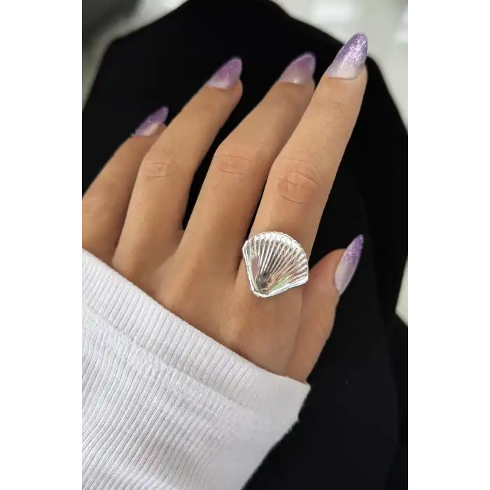 Gümüş Renk İstiridye Figürlü Metal Ayarlanabilir Yüzük