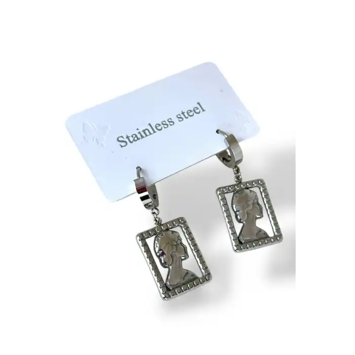 Gümüş Renk Kadın Figürlü Çelik Küpe (Çift)