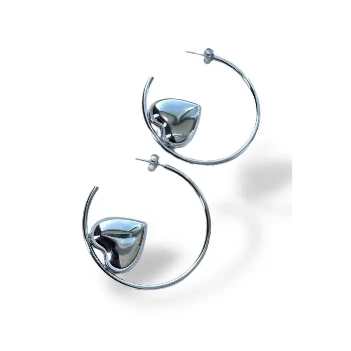 Gümüş Renk Kalp Figürlü Çelik Halka Küpe (Çift)