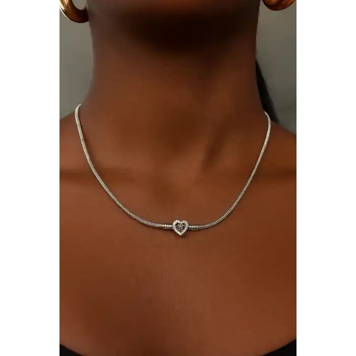 Gümüş Renk Kalp Figürlü Kolye