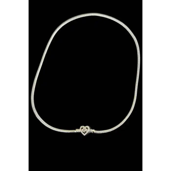 Gümüş Renk Kalp Figürlü Kolye