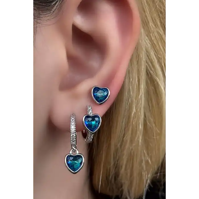 Gümüş Renk Kalp Figürlü Taş Detaylı 3lü YSX Küpe Set