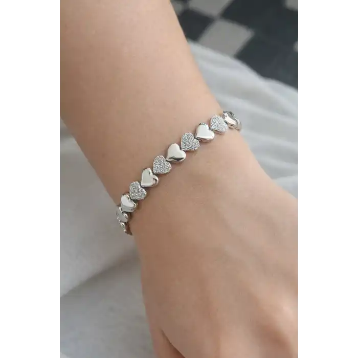 Gümüş Renk Kalp Figürlü  Taş Detaylı Çelik Xupıng VİP Kelepçe Bileklik