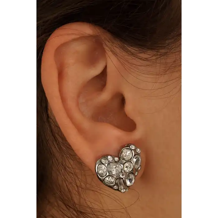 Gümüş Renk Kalp Figürlü Taş Detaylı Küpe (Çift)