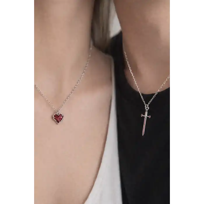 Gümüş Renk Kalp Ve Kılıç Figürlü Çelik Çift Kolyesi