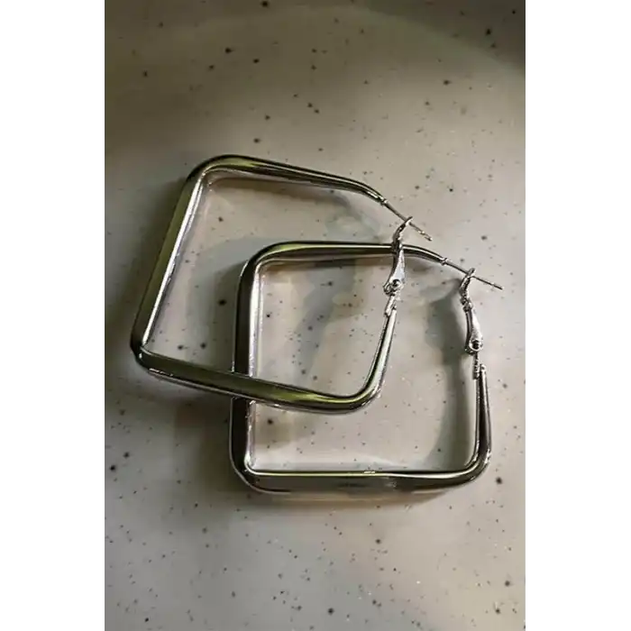 Gümüş Renk Kare Küpe (Çift)