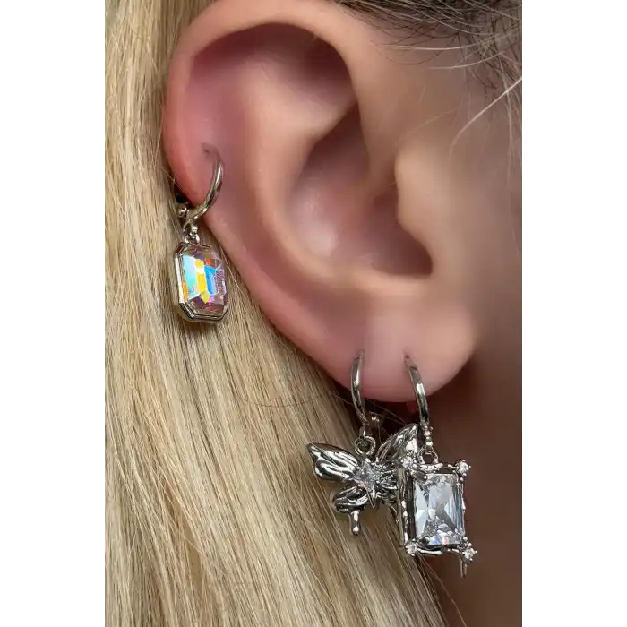 Gümüş Renk Kelebek Figürlü Taş Detaylı VİP 3lü YSX Küpe Set