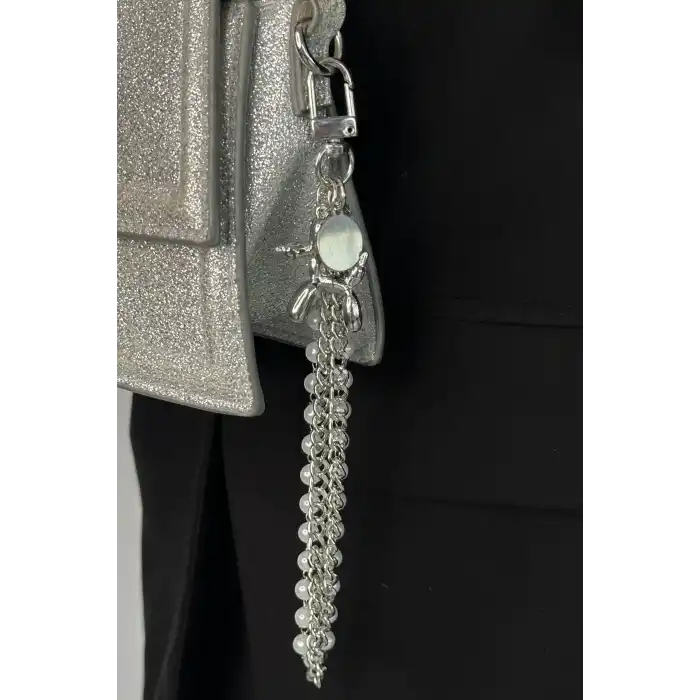 Gümüş Renk Köpek Figürlü İnci Detaylı Çanta Charm/ Anahtarlık