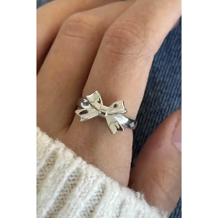 Gümüş Renk Kurdele Figürlü Ayarlanabilir Çelik Yüzük