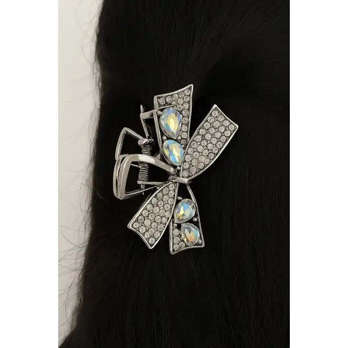 Gümüş Renk Kurdele Figürlü Taş Detaylı Metal Mini Mandal Toka