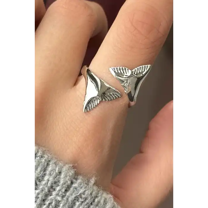 Gümüş Renk Kuyruk Figürlü Ayarlanabilir Yüzük