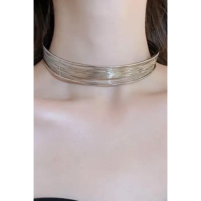 Gümüş Renk Metal Choker Kolye
