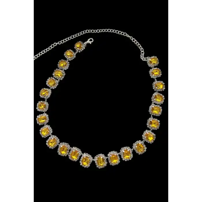 Gümüş Renk Sarı Taş Detaylı Tasarım Abiye Kolye