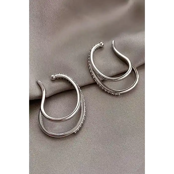 Gümüş Renk Taş Detaylı 14K Altın Kaplama TX Ear Cuff (Tek)