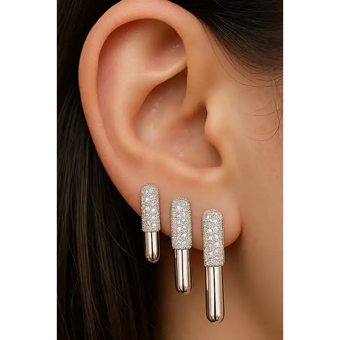 Gümüş Renk Taş Detaylı 3lü YSX Küpe Set