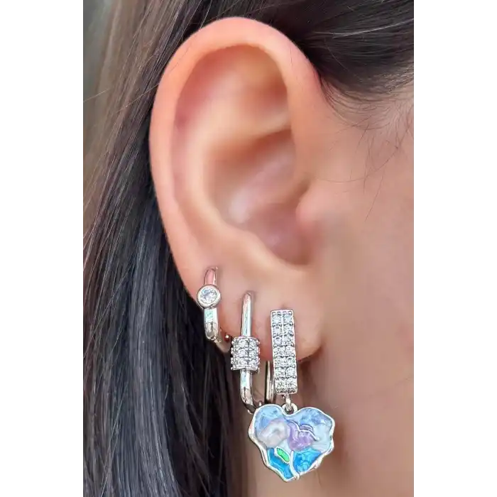 Gümüş Renk Taş Detaylı 3lü YSX Küpe Set