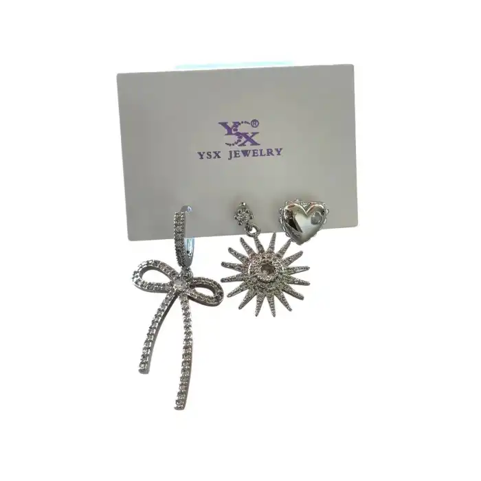 Gümüş Renk Taş Detaylı 3lü YSX Küpe Set