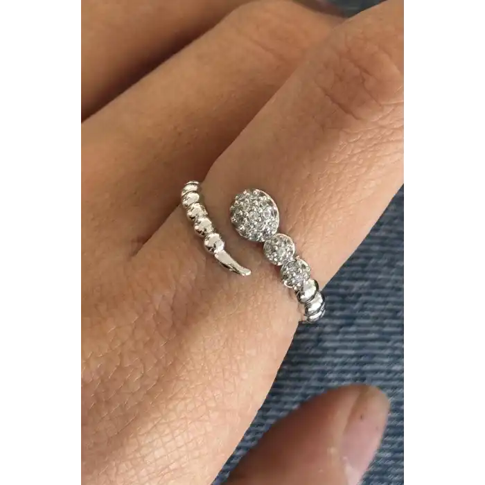 Gümüş Renk Taş Detaylı Ayarlanabilir Yüzük