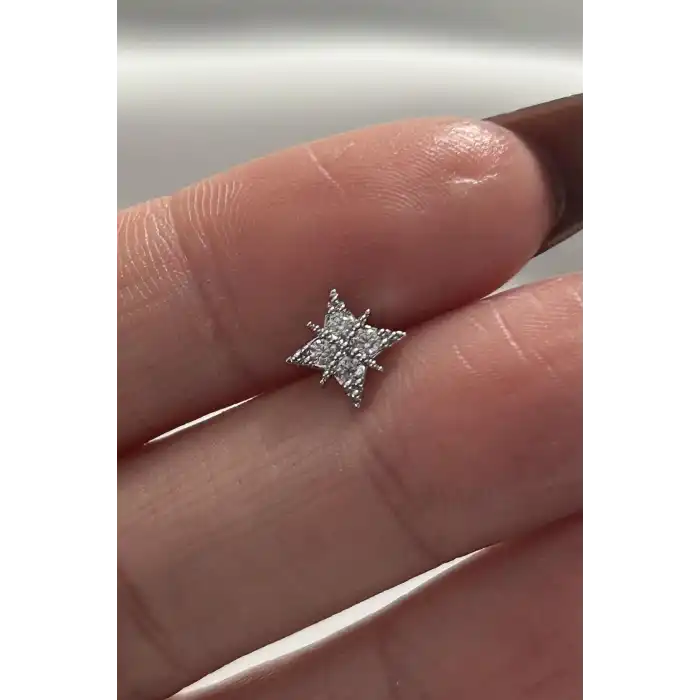 Gümüş Renk Taş Detaylı Cerrahi Çelik Tragus/Kıkırdak Küpe/Piercing (Tek)