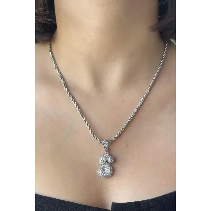 Gümüş Renk Taş Detaylı S Harfli Kolye