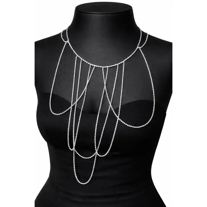 Gümüş Renk Taş Detaylı Tasarım Abiye Kolye