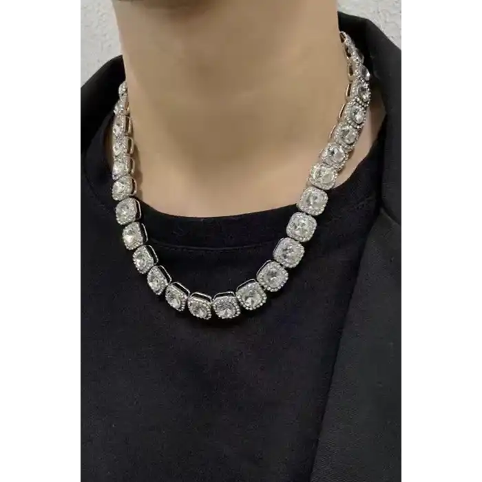 Gümüş Renk Taş Detaylı Unisex VİP Tasarım Kolye