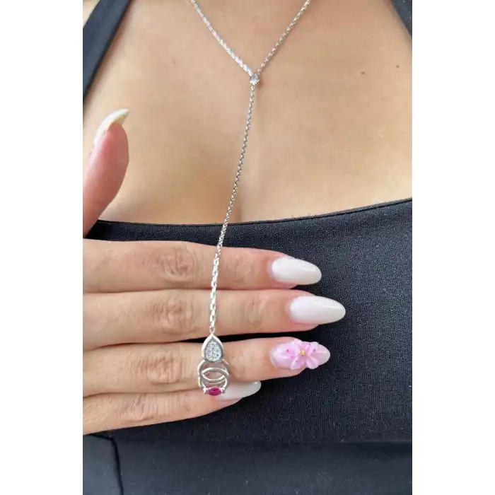 Gümüş Renk Taş Detaylı Y Kolye