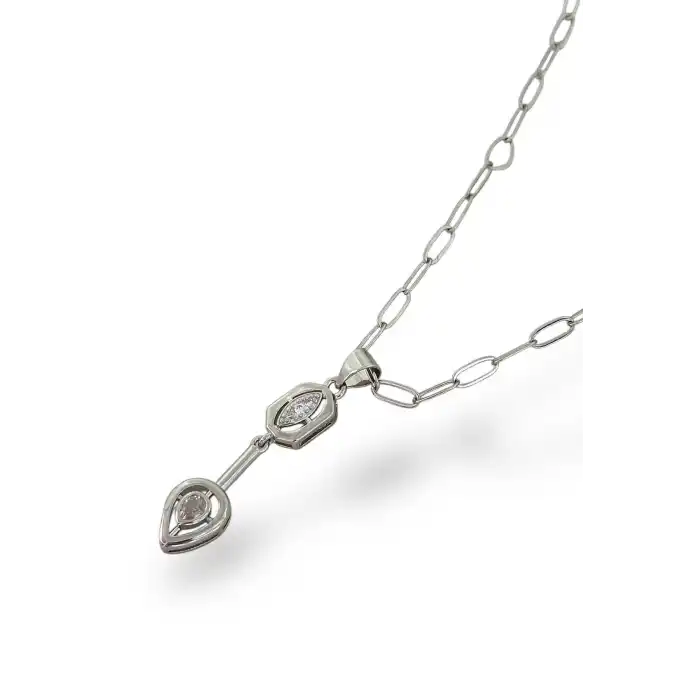 Gümüş Renk Taş Detaylı YSX Kolye