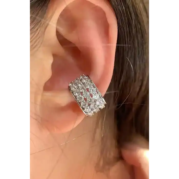 Gümüş Renk Taş Detaylı YSX Kulak Aksesuarı